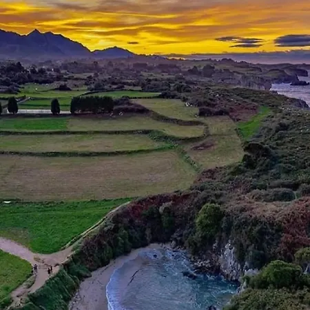 Begona Apartament Llanes